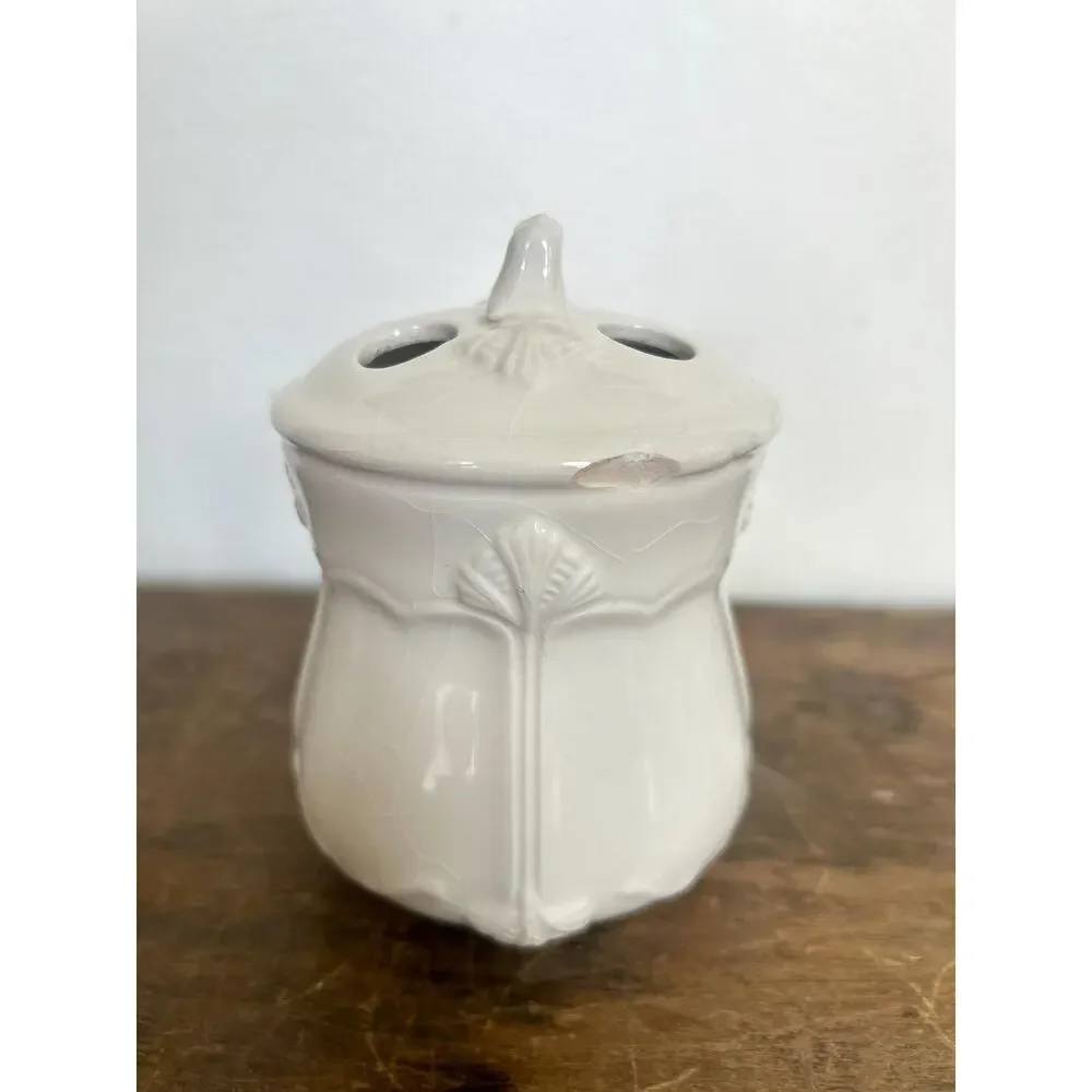 Shabby Chic White Ceramic Toothbrush Holder, Vintage Bathroom Accessories Decor